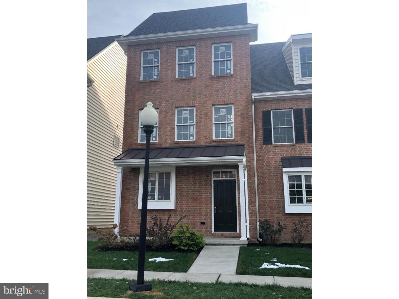 628 D Street - Photo 1