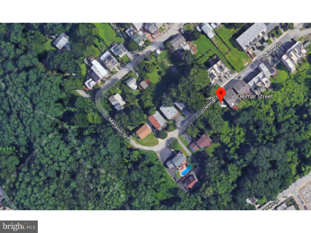 211 Delmar Street - Photo 1