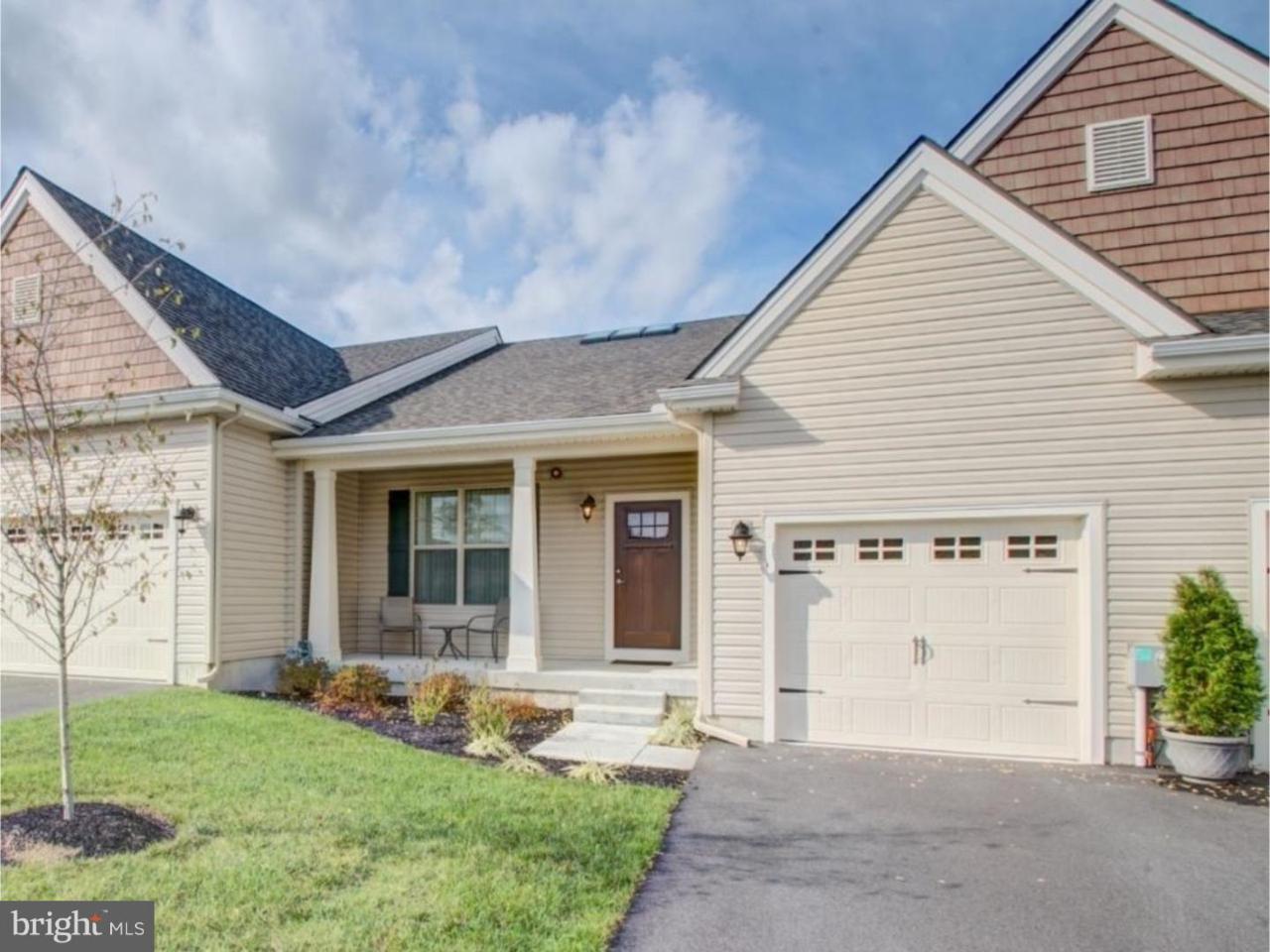 110 Harlow Pointe Court - Photo 1