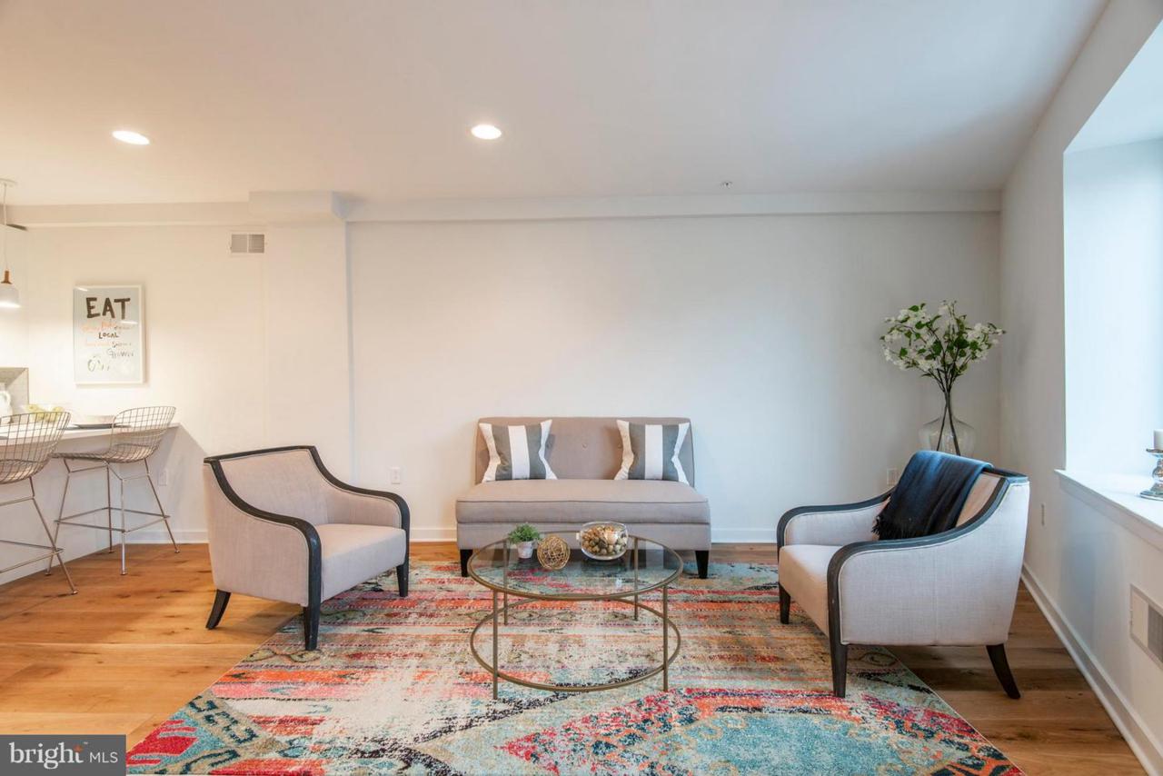 813 Passyunk Avenue - Photo 1