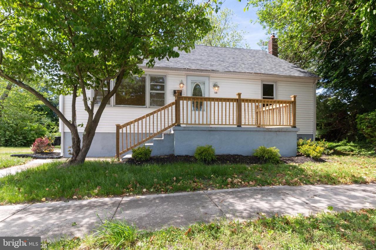 13 Clementon - Photo 1