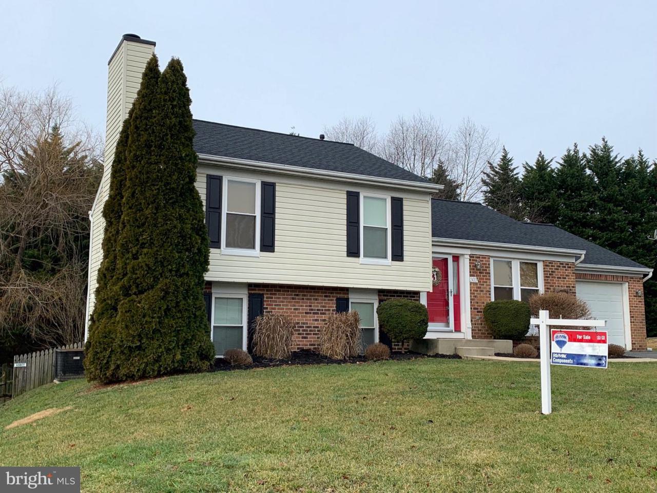 303 Barrows Court - Photo 1