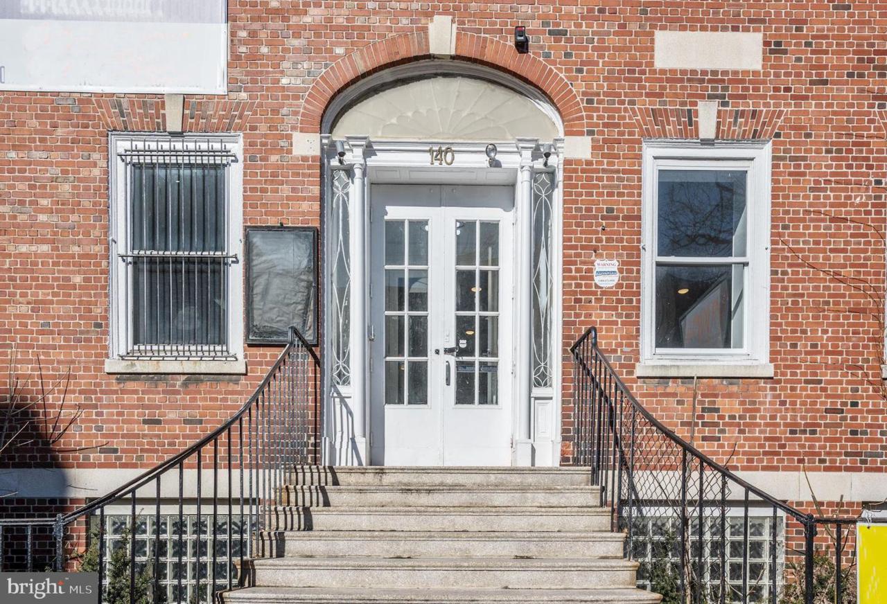 140 Hanover - Photo 1