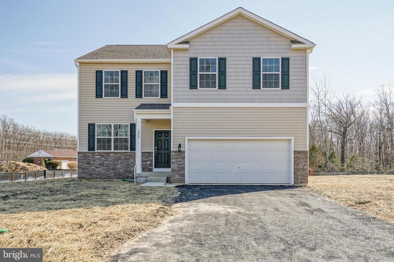 923 Butler Drive - Photo 1