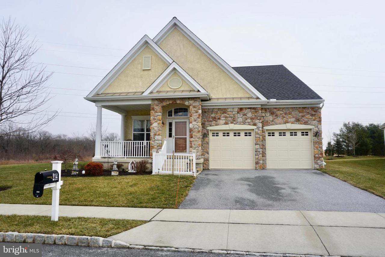 214 Hendrickson Lane - Photo 1