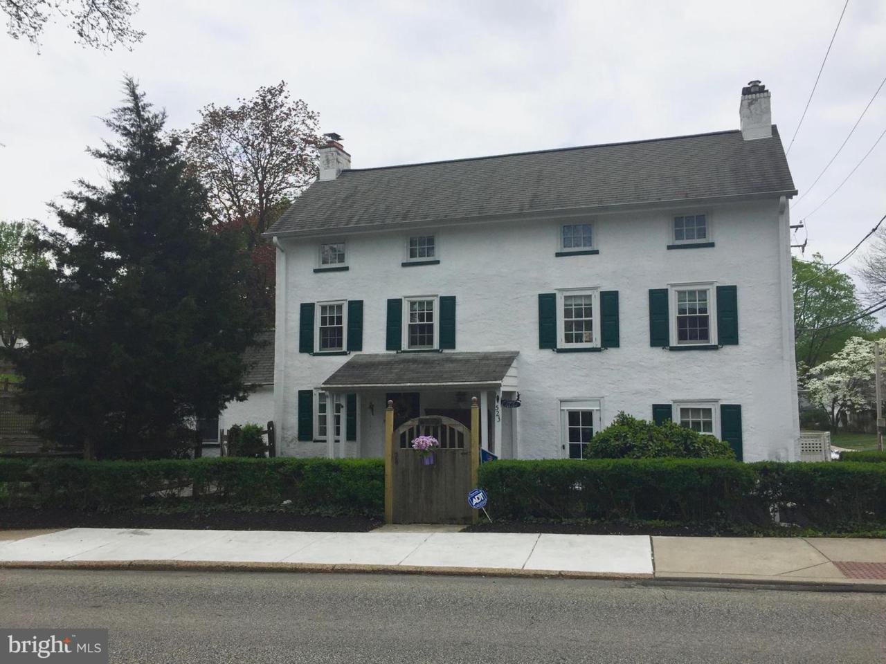523 Walnut Street - Photo 1