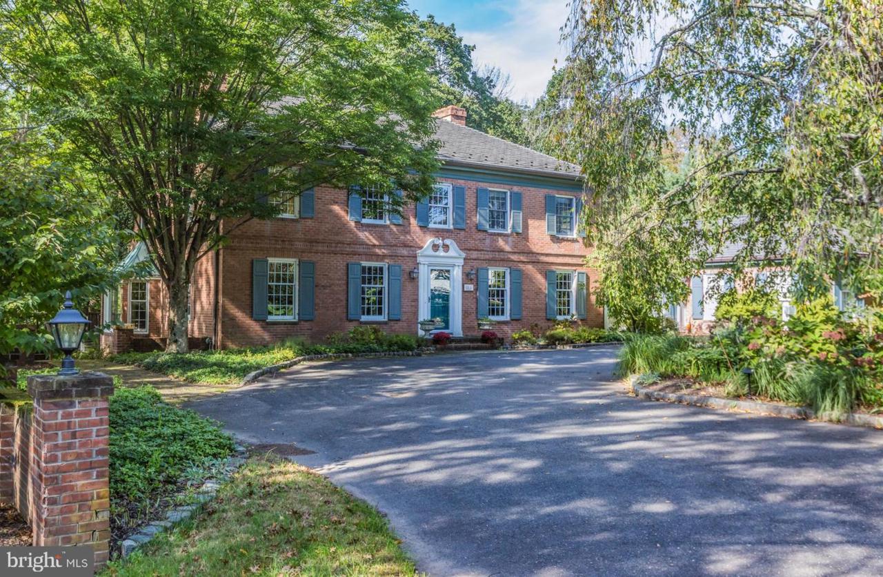 213 Constitution Drive - Photo 1