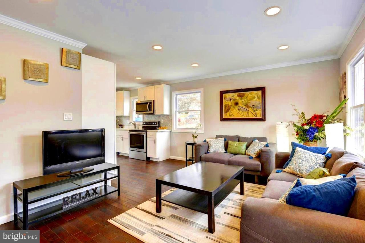2102 Sunbriar Lane - Photo 1