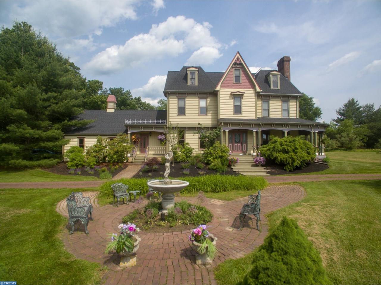 309 Dark Hollow Road - Photo 1