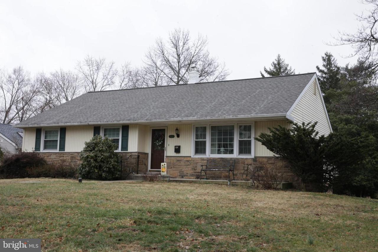 4029 Macniff Drive - Photo 1