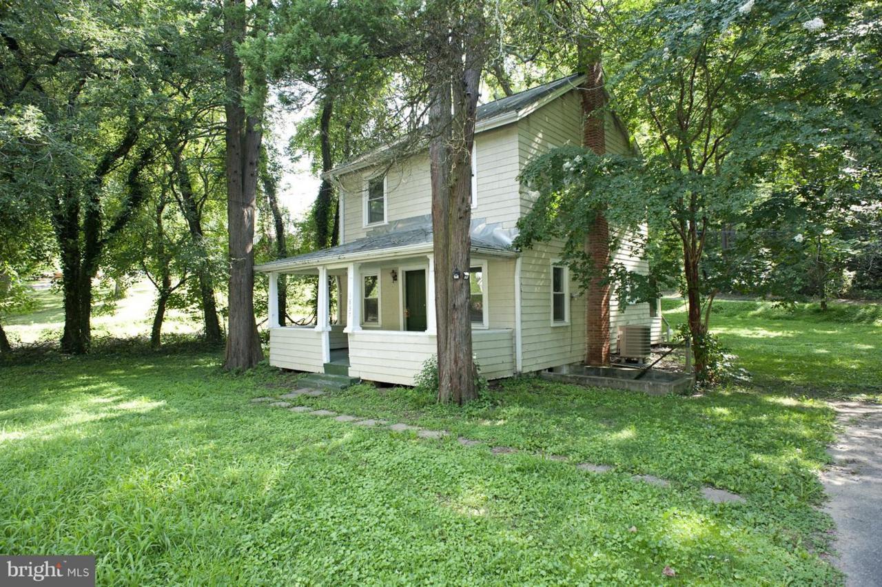 1837 Saint Margarets Road - Photo 1