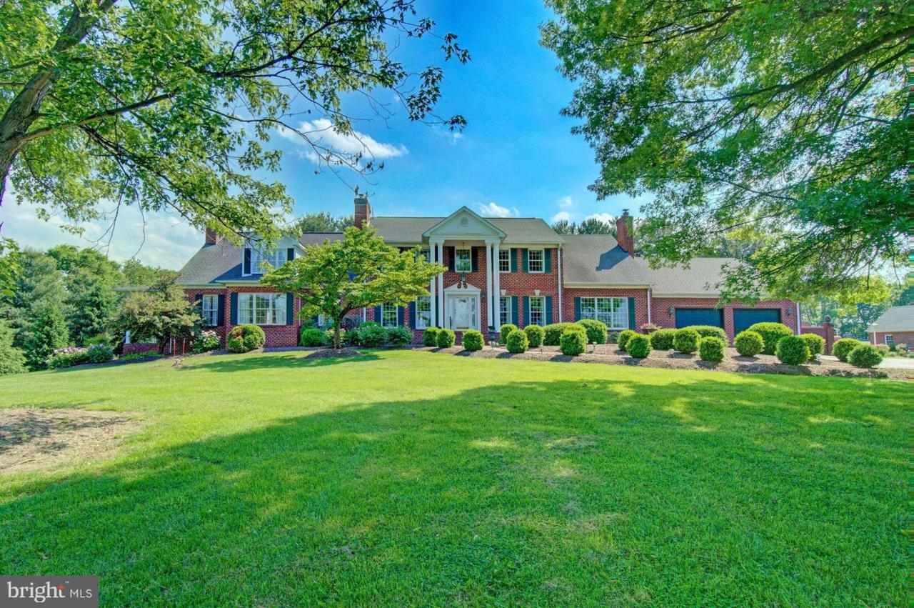 487 Mill Lane - Photo 1