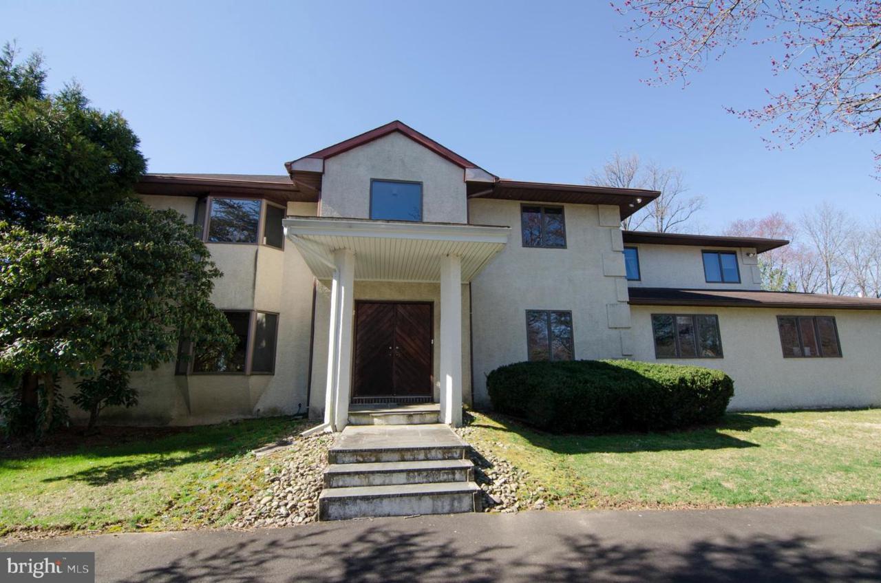 538 Long Lane - Photo 1