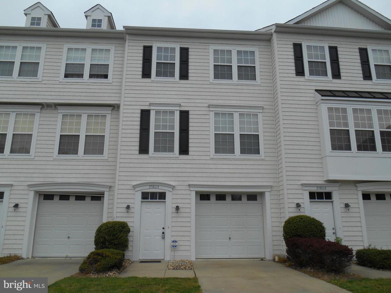35804 Gloucester Circle - Photo 1 35804 Gloucester Circle - Photo 1