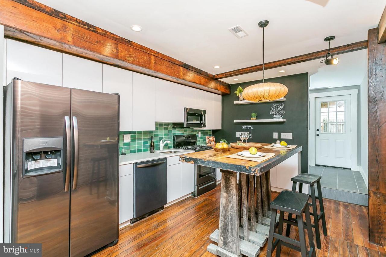 230 Barney Street - Photo 1