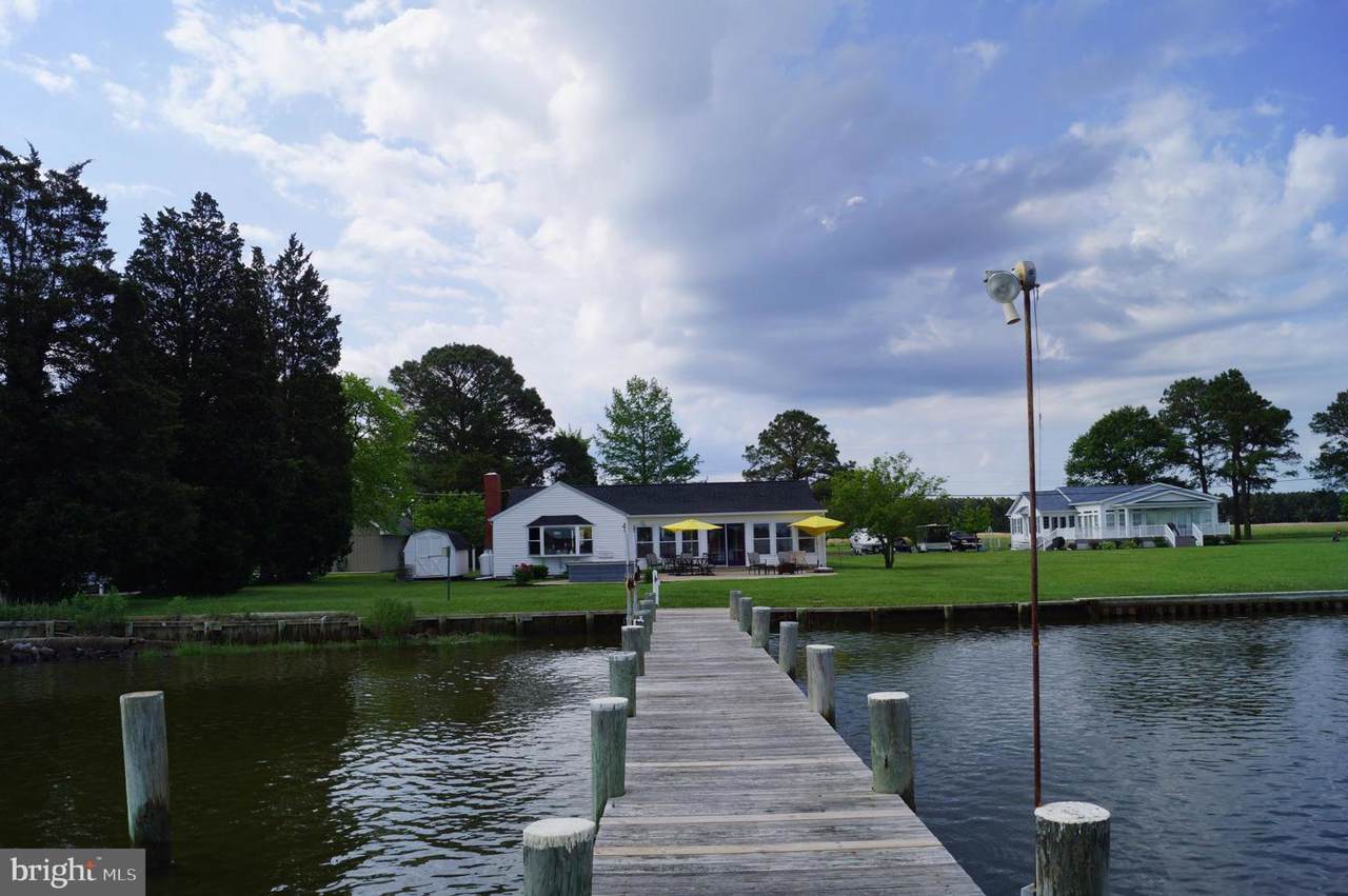 1514 Deep Point Road - Photo 1