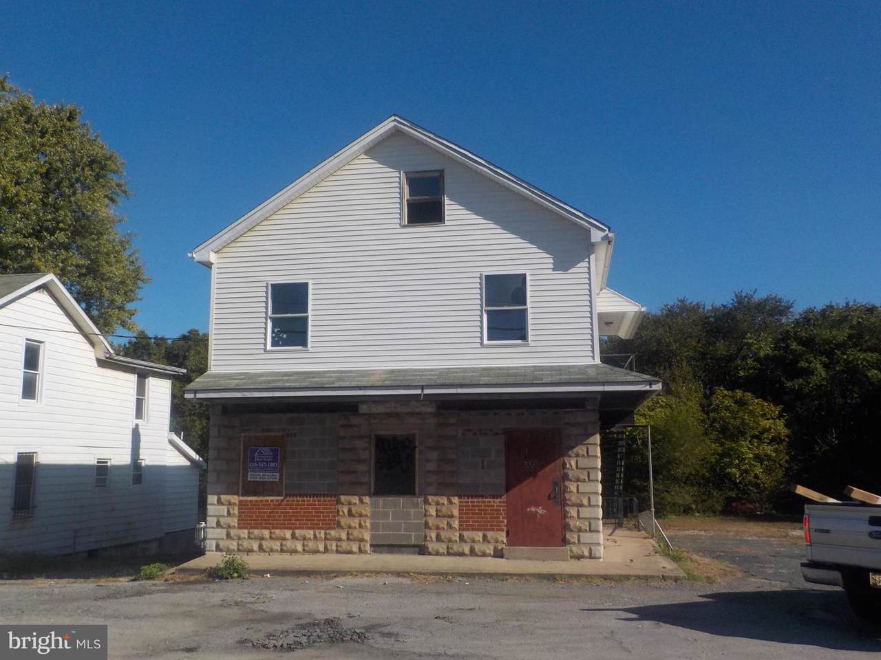 605 Northpoint Road - Photo 1