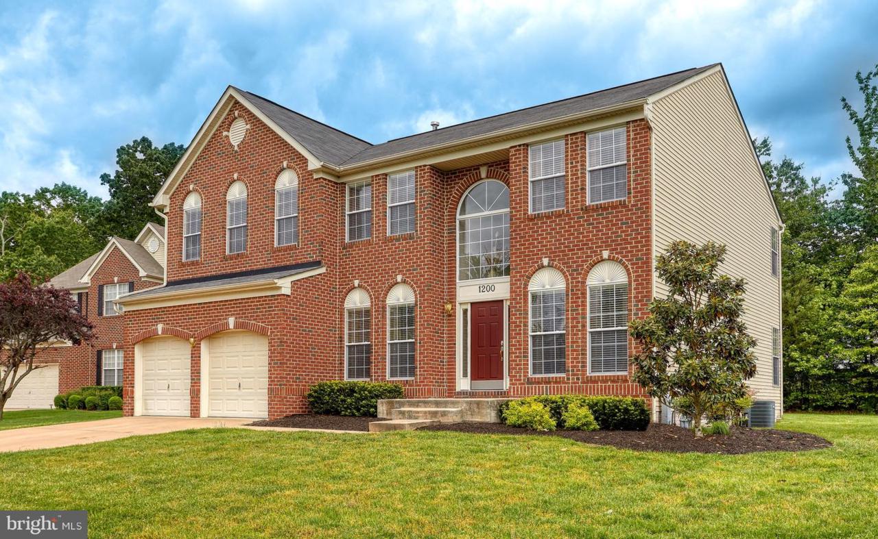 1200 Leeds Court - Photo 1