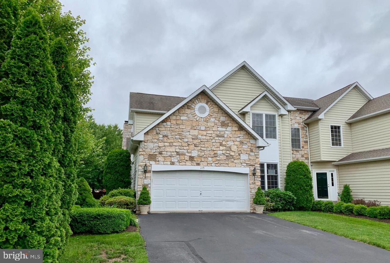 215 Birkdale Drive - Photo 1