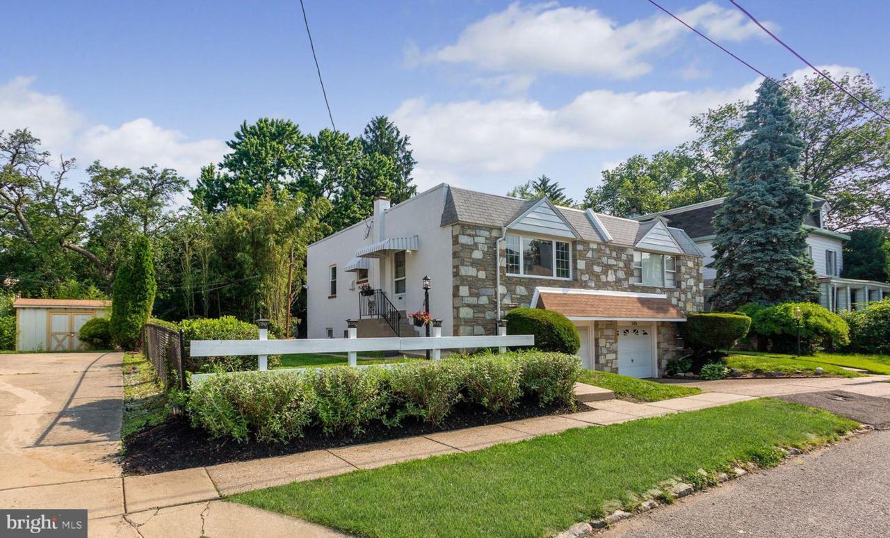 517 Independence Avenue - Photo 1