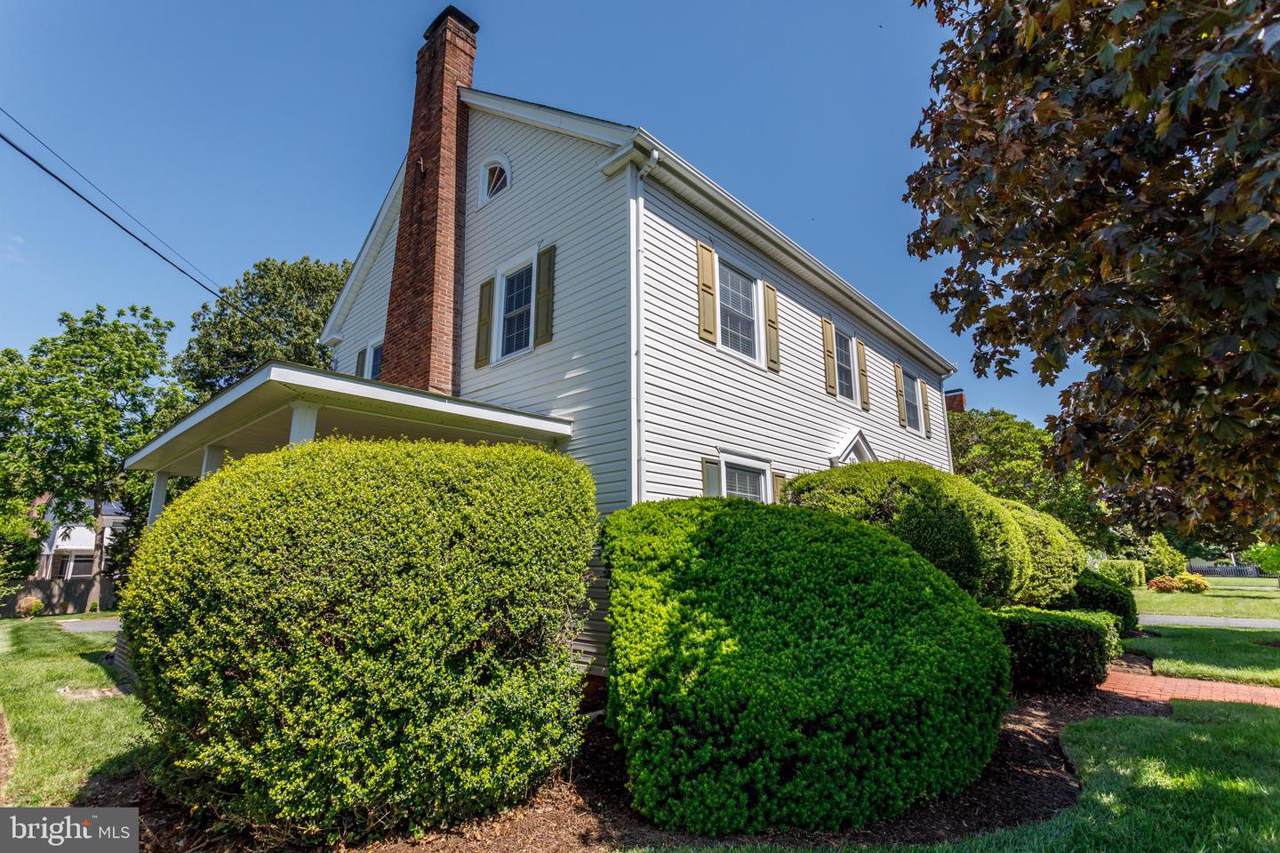 503 Lakeview Avenue - Photo 1