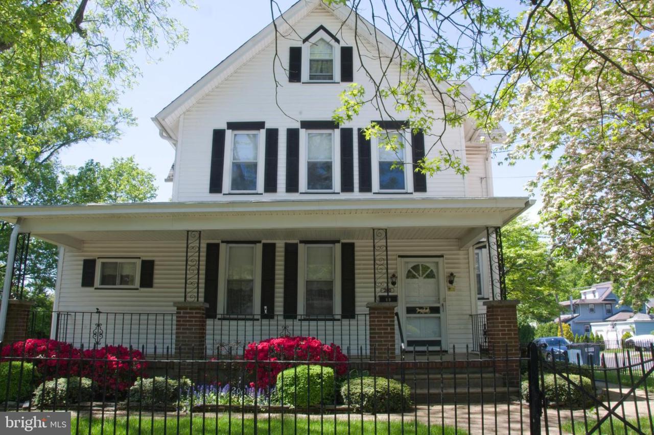 200 Oakland Avenue - Photo 1