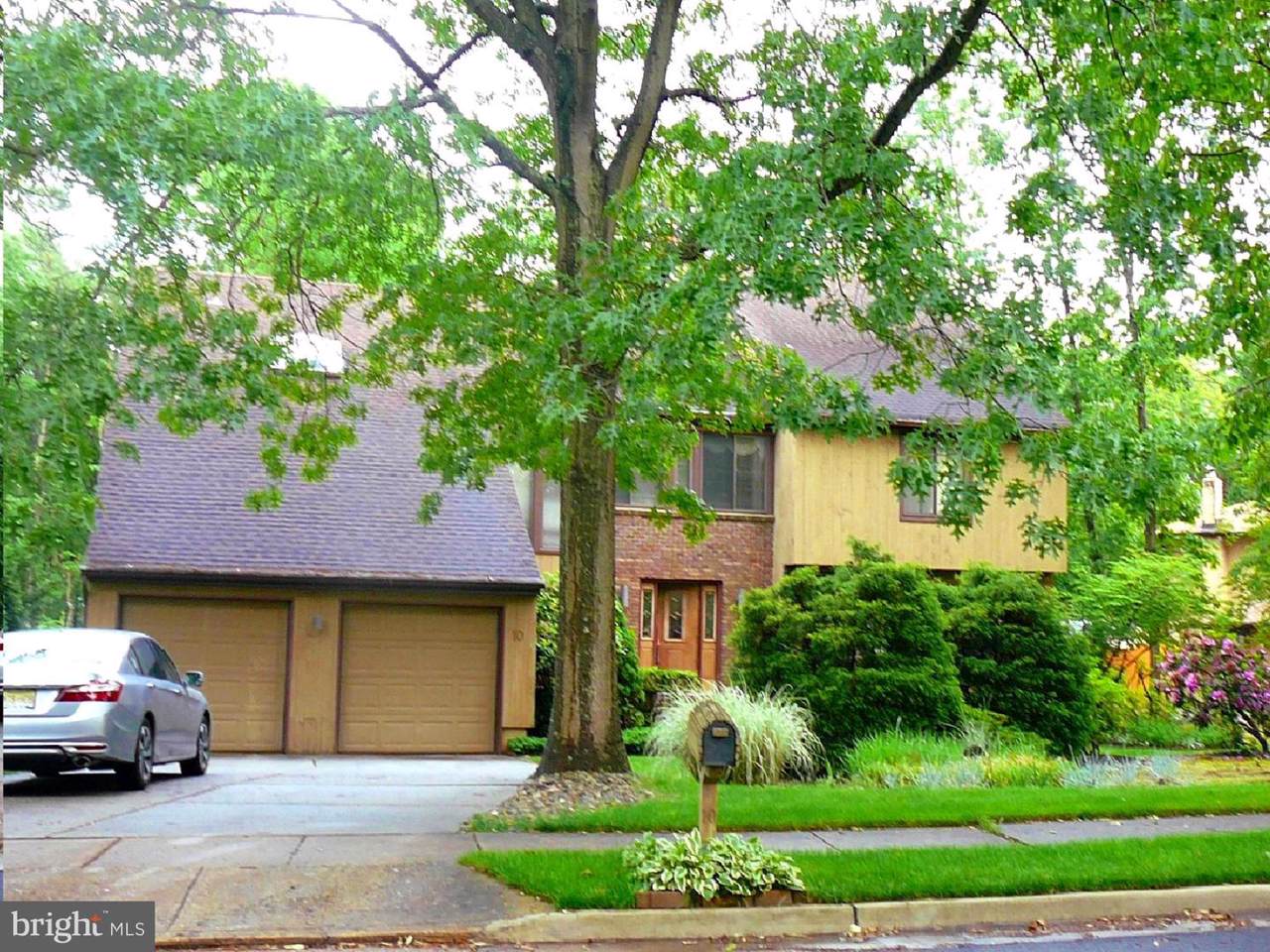 10 Cedar Hill Court - Photo 1