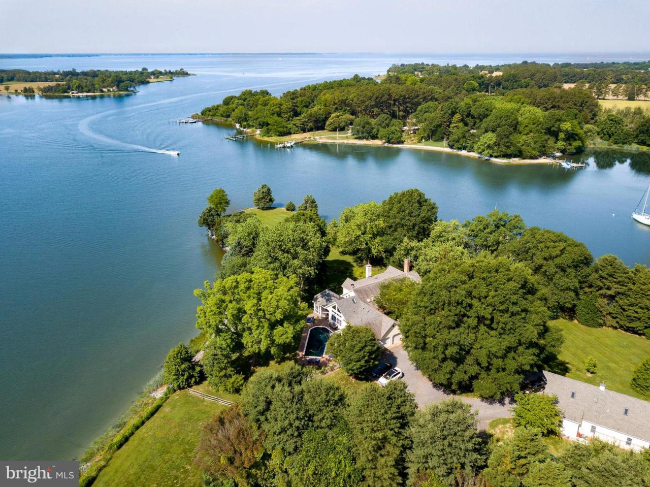 4316 Holly Harbor Road - Photo 1