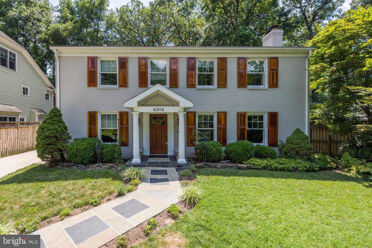 6204 Walhonding Road - Photo 1