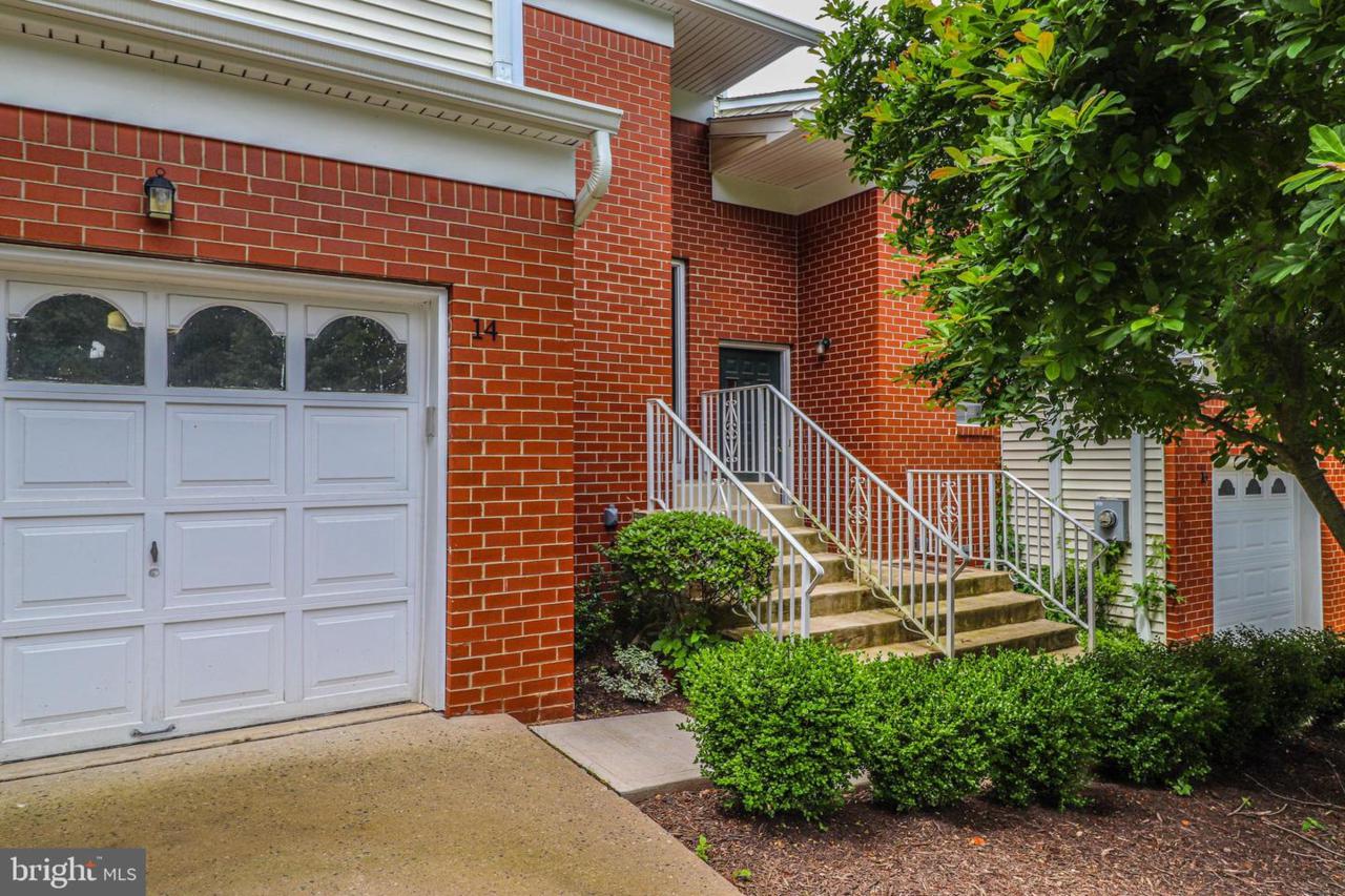 14 Grant Way - Photo 1