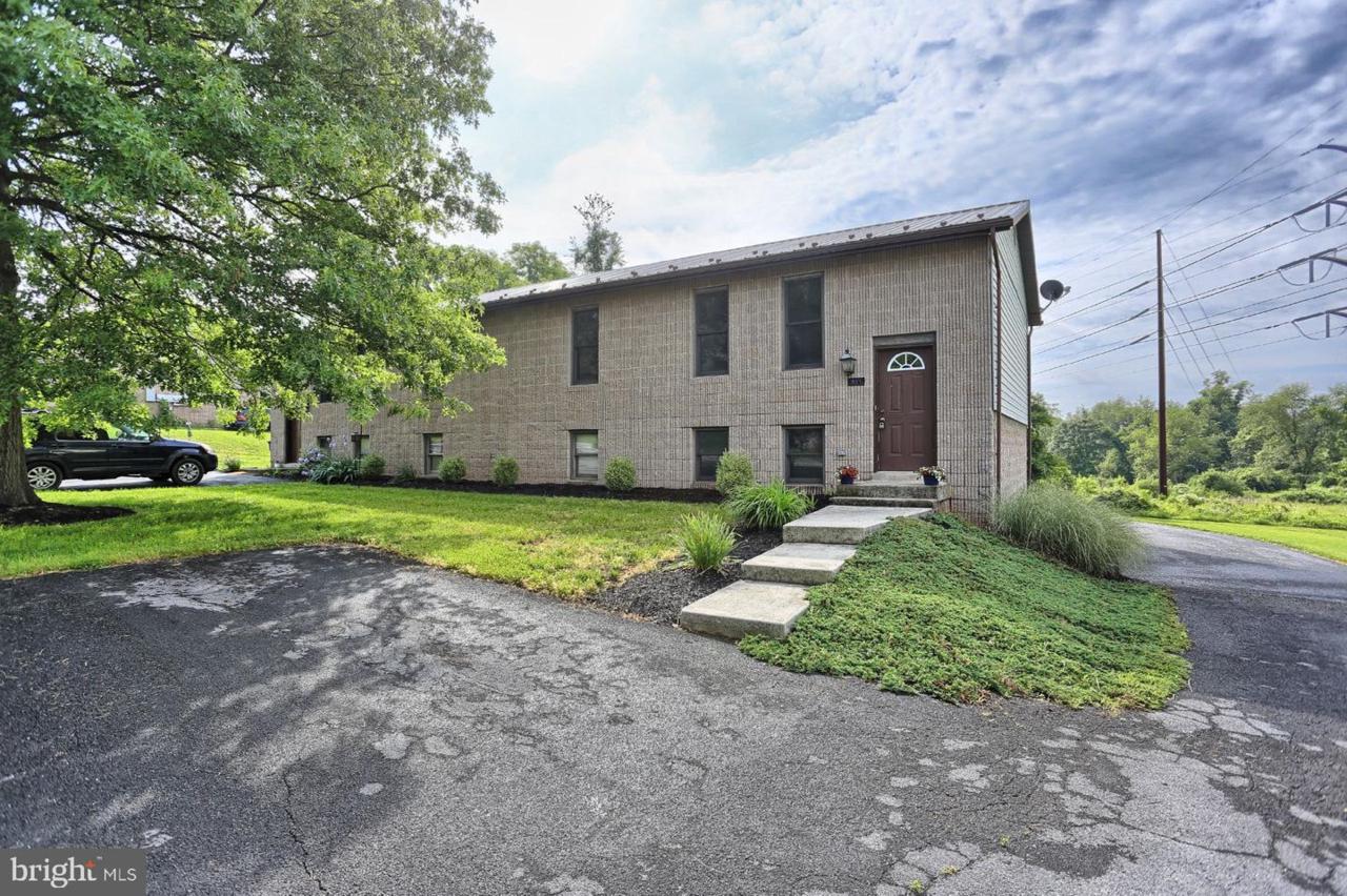 892 School House Lane - Photo 1