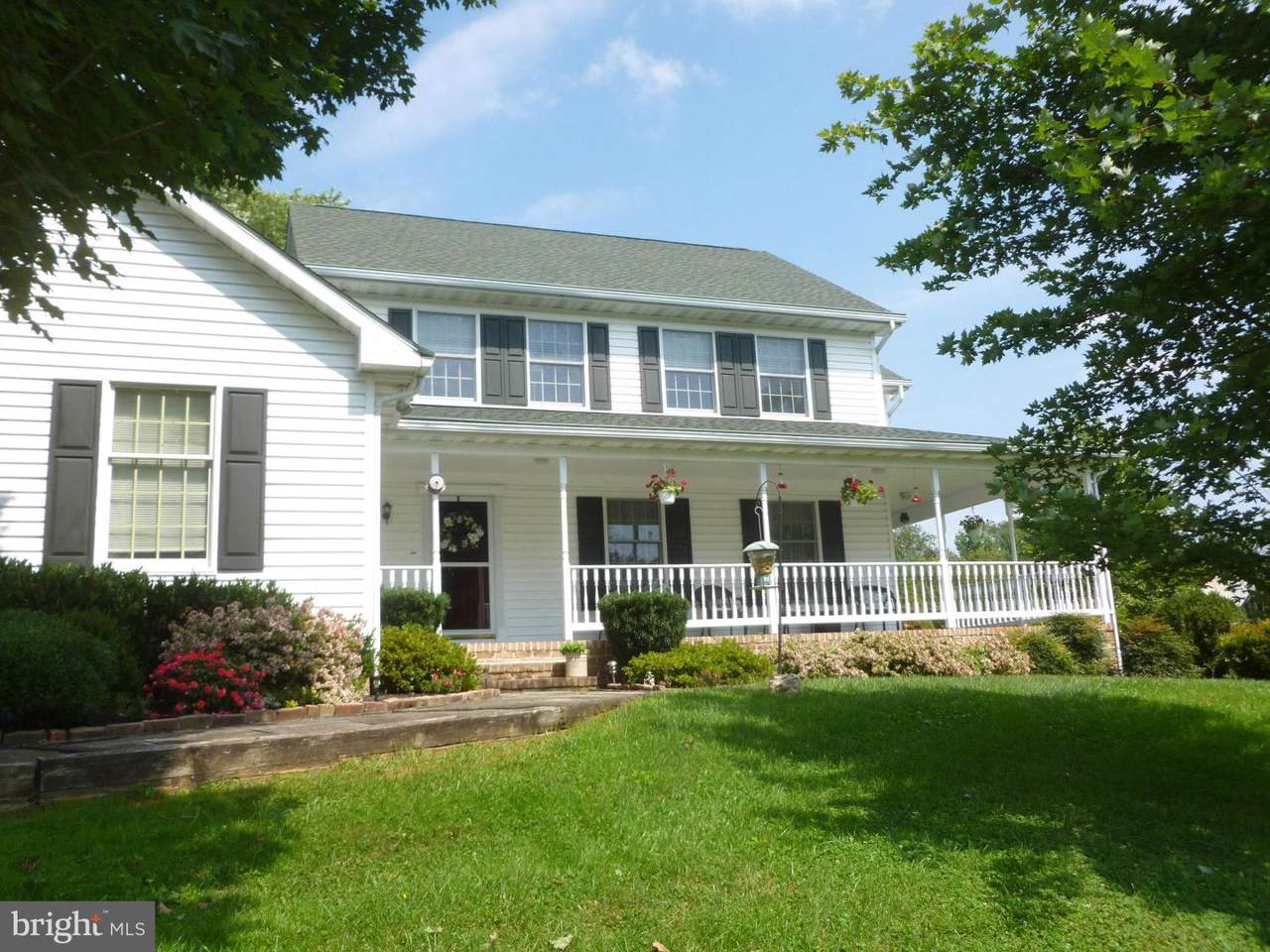 19225 York Road - Photo 1