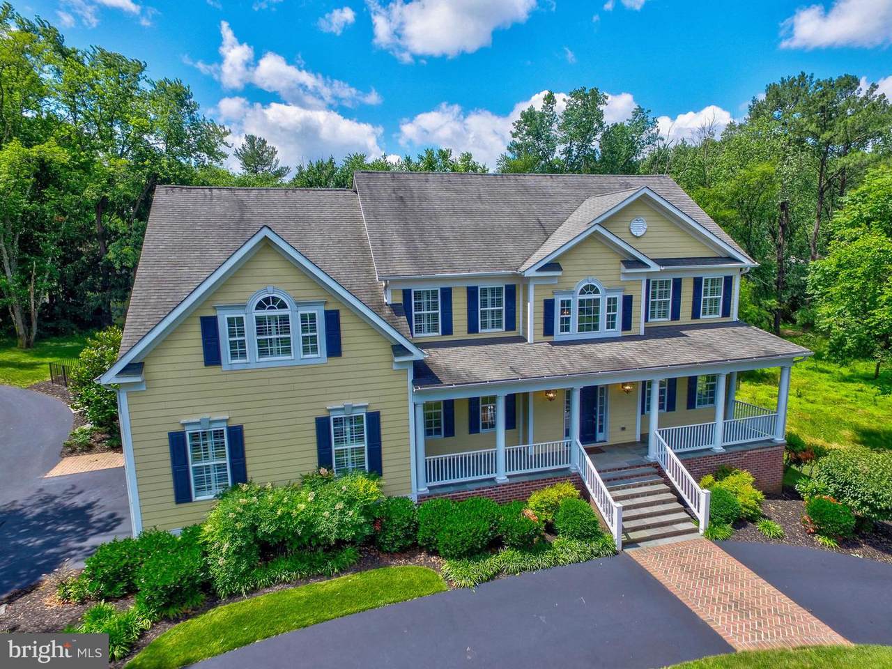 2 Ivy Hill Court - Photo 1