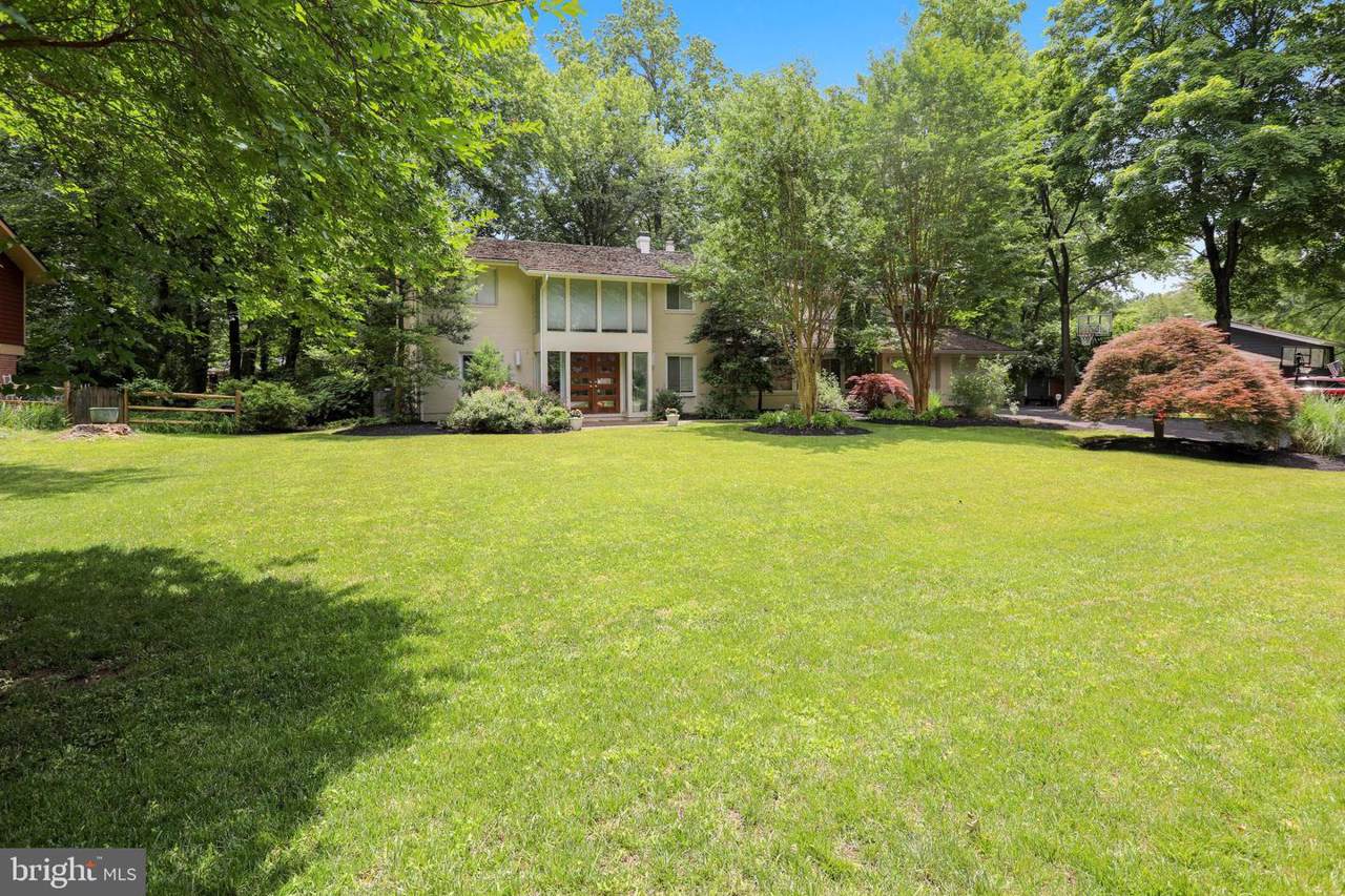 8023 Fenway Road - Photo 1