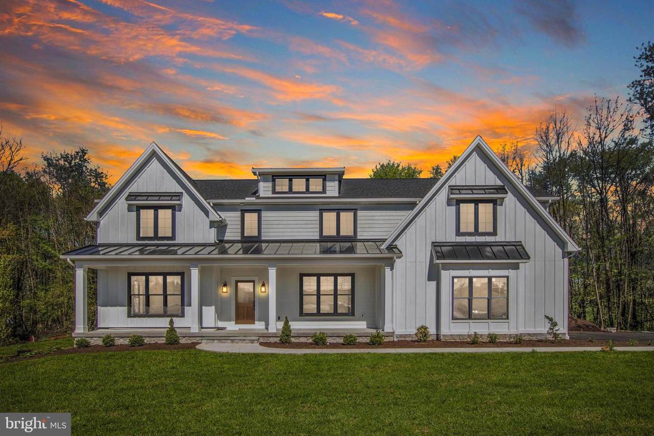 7166 Sterling Road - Photo 1