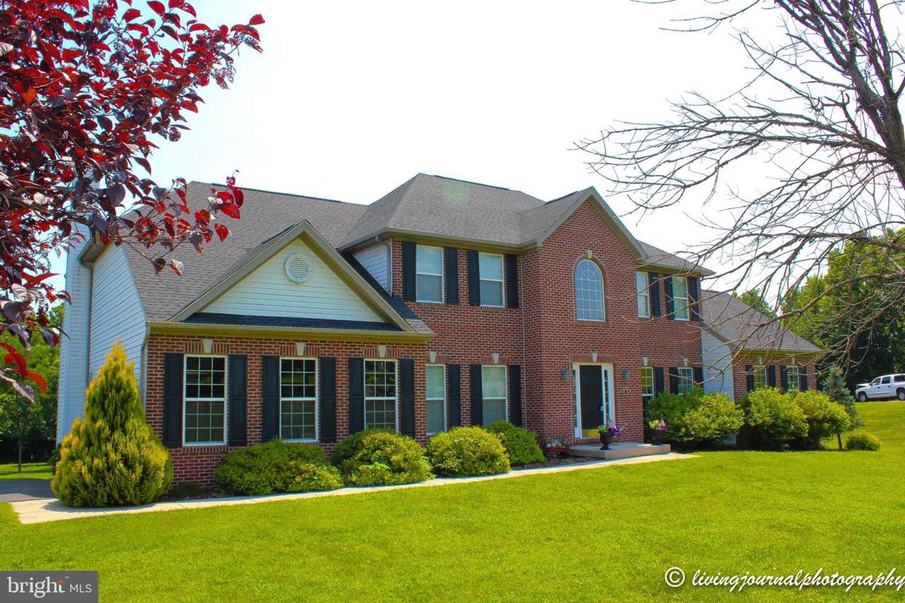 239 Symington - Photo 1
