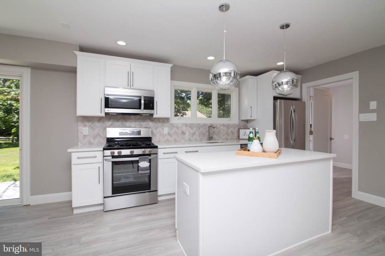 179 Rockland Avenue - Photo 1