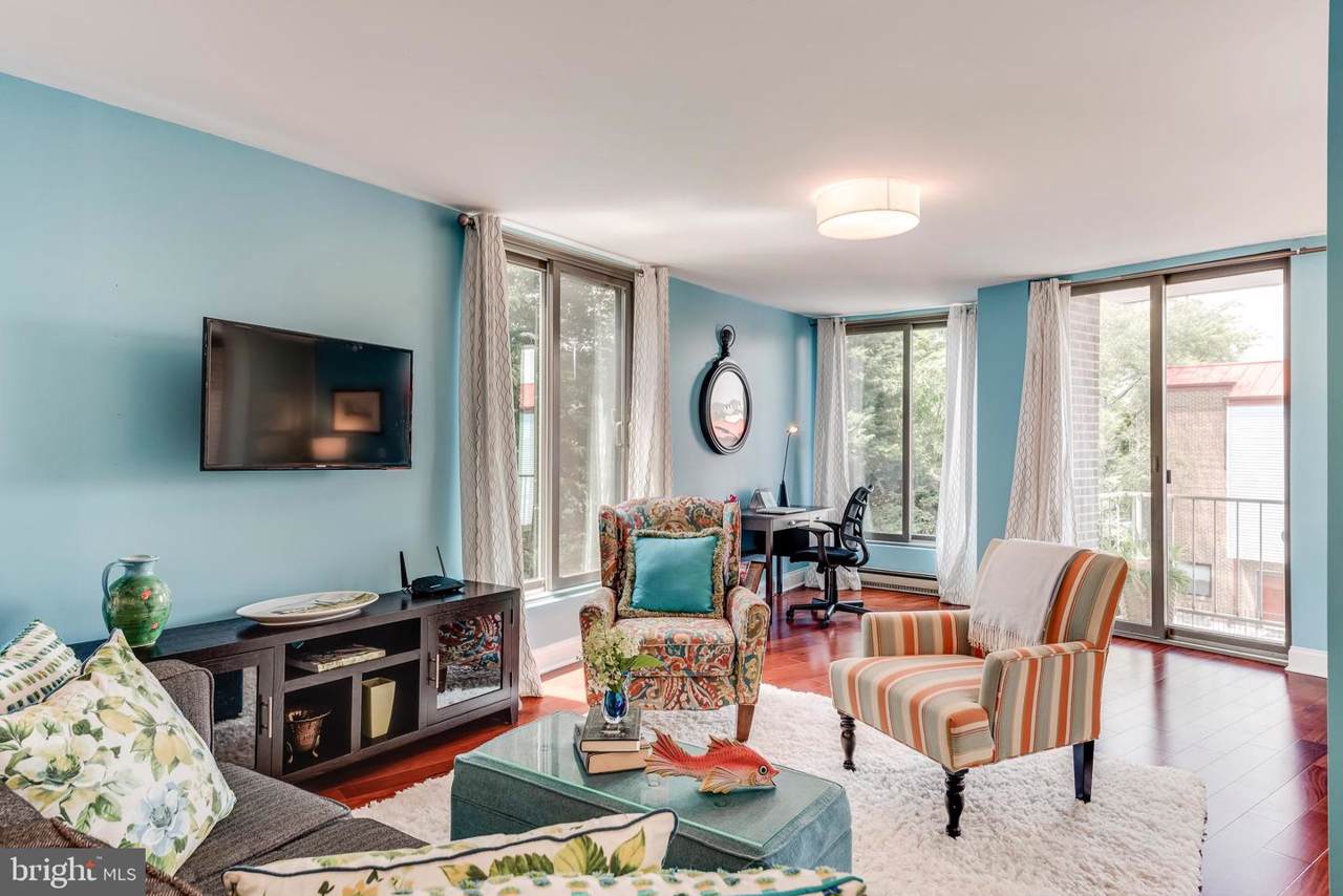 316 Burnside Street - Photo 1