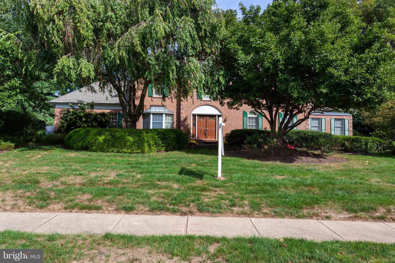 1359 Brentwood Road - Photo 1