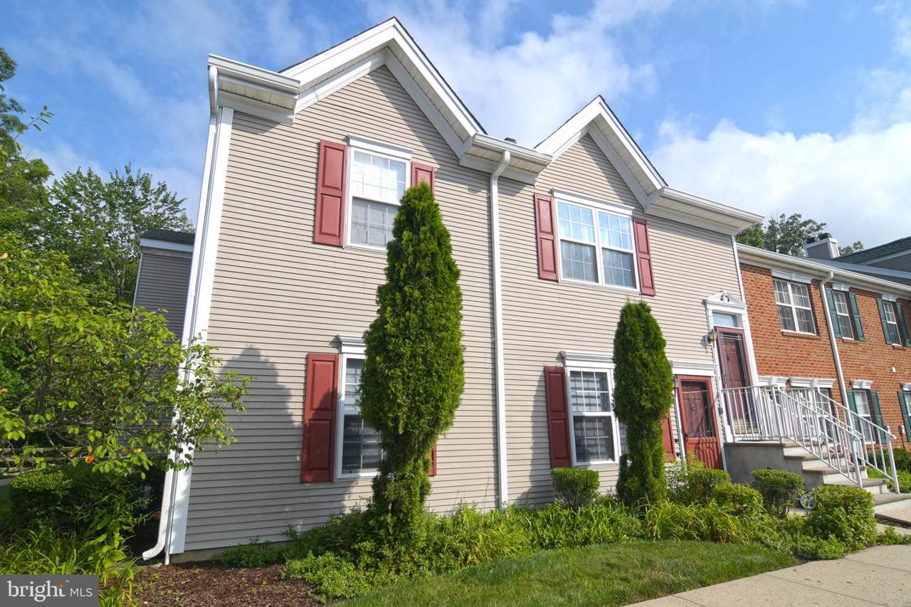 101 Dunleigh Court - Photo 1