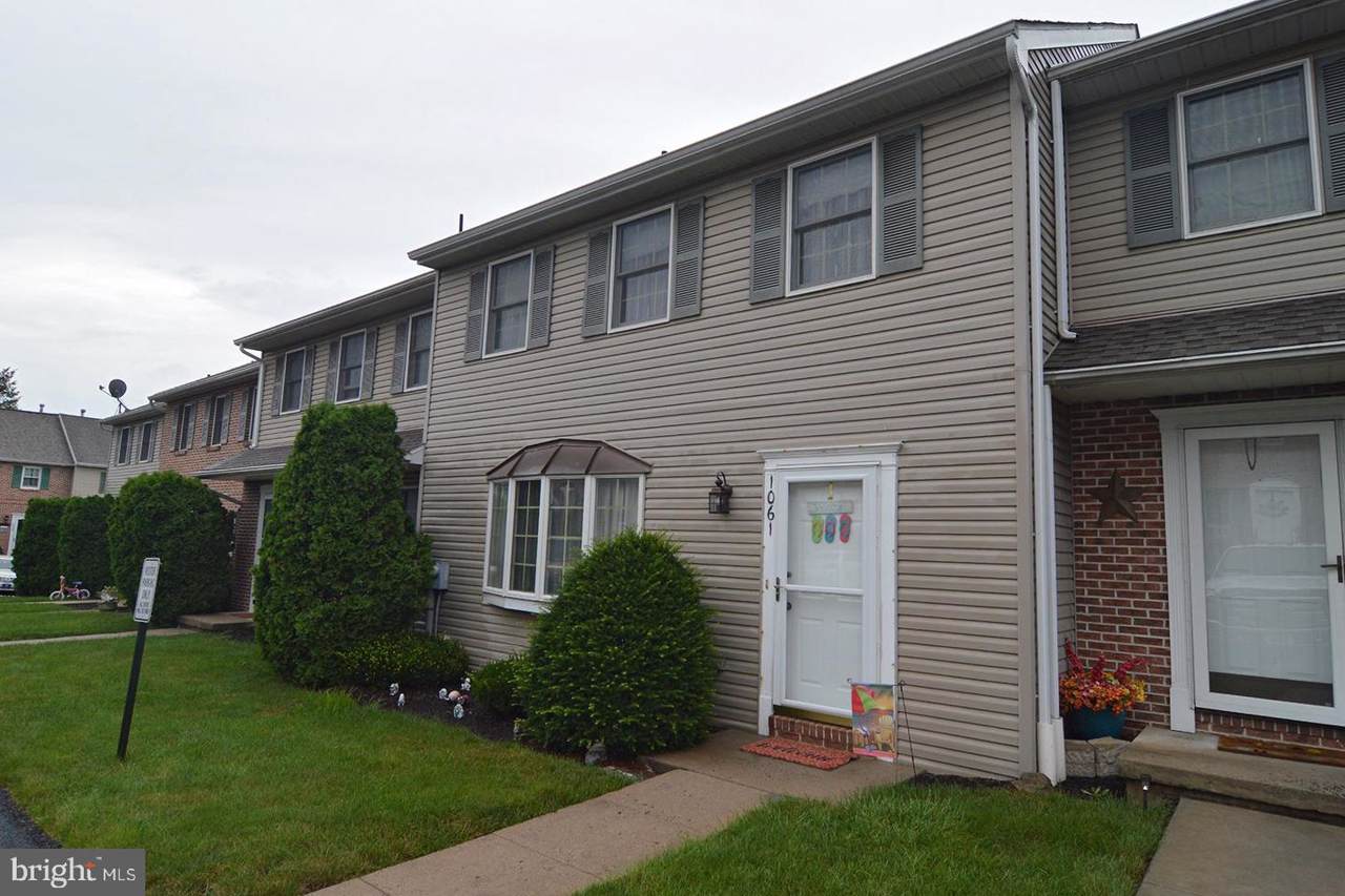 1061 Fredrick Boulevard - Photo 1