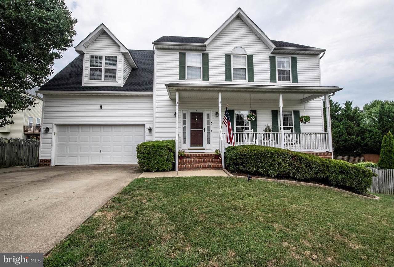 9 Gray Birch Lane - Photo 1