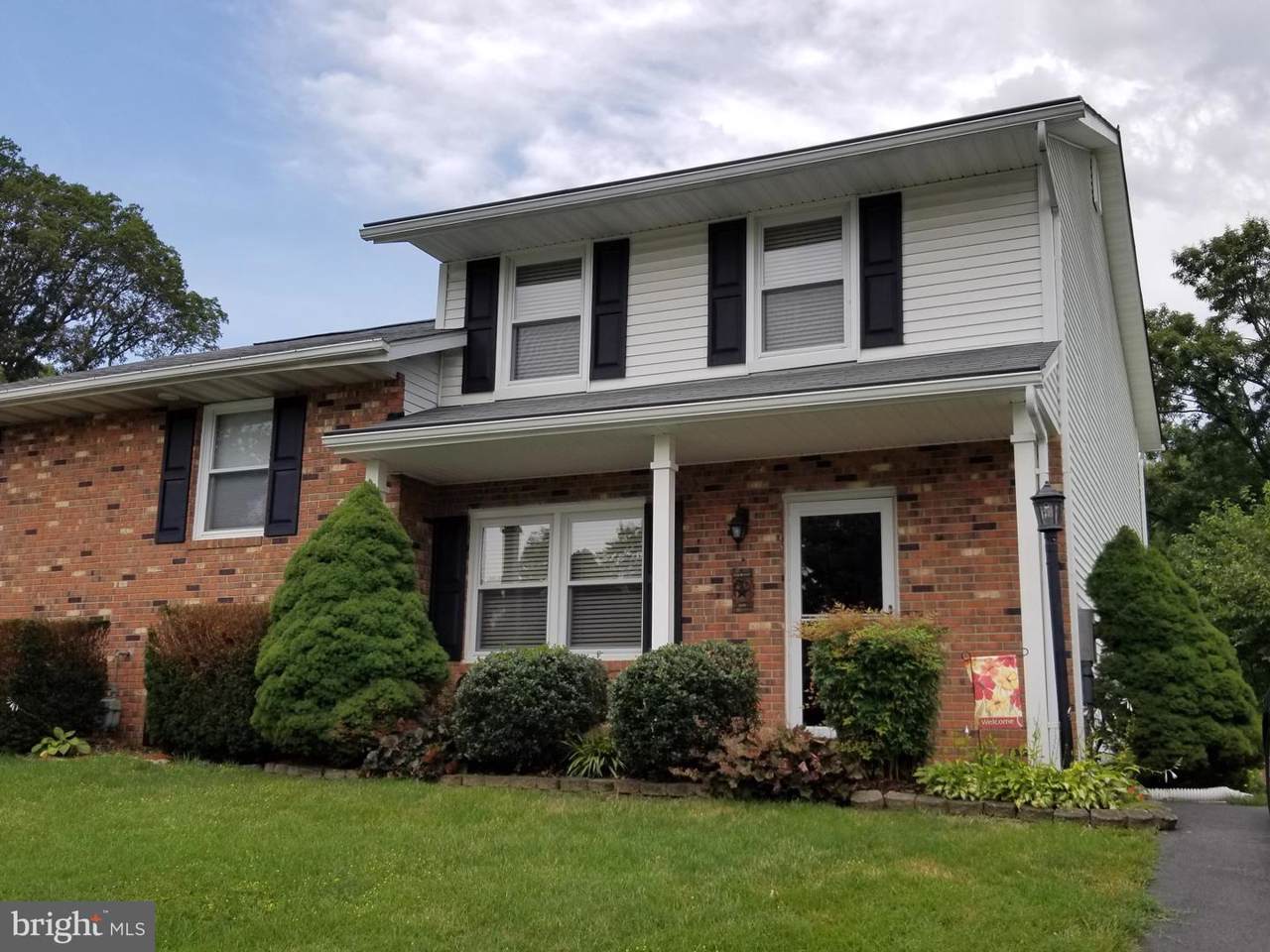 6560 Macbeth Way - Photo 1