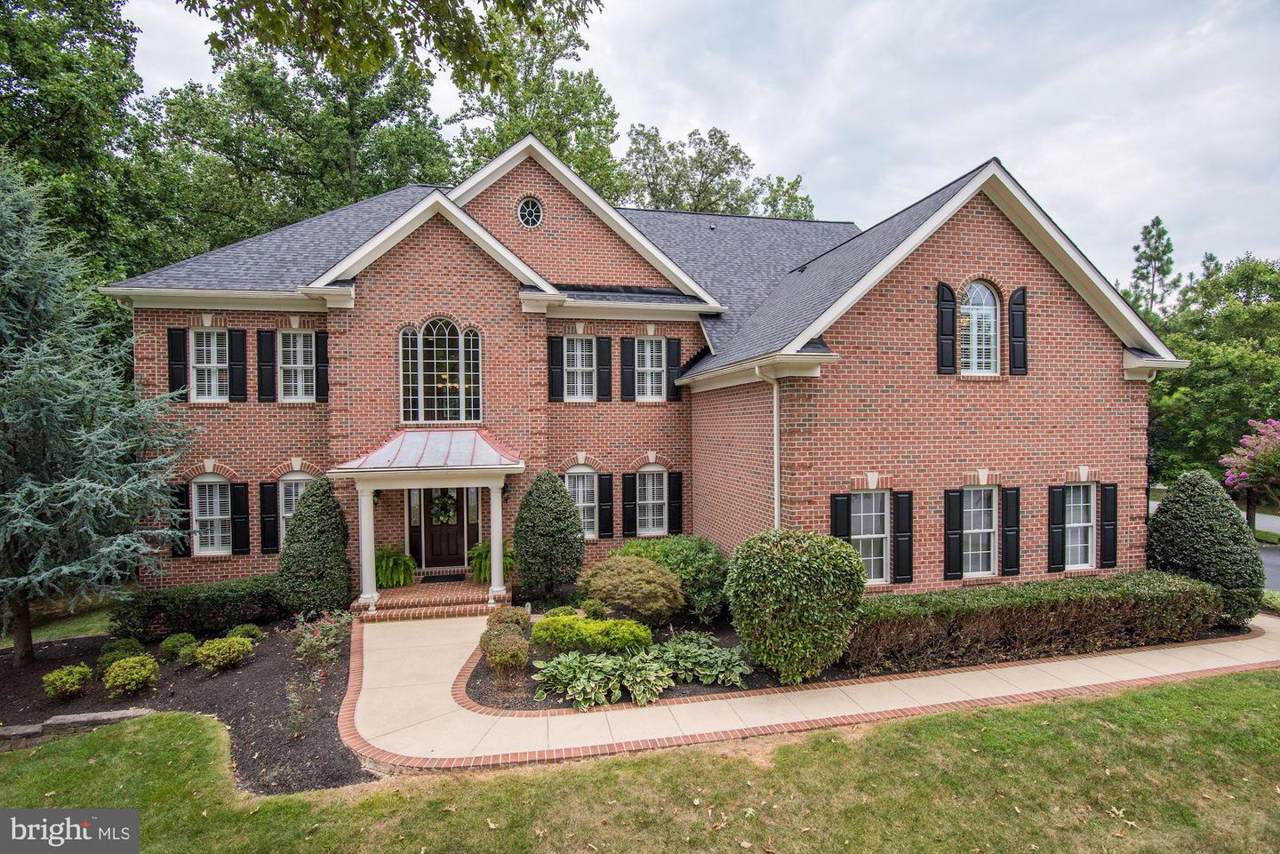 7016 Meandering Stream Way - Photo 1