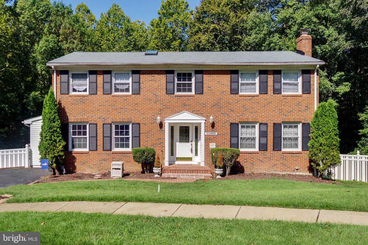 4814 Lockwood Lane - Photo 1