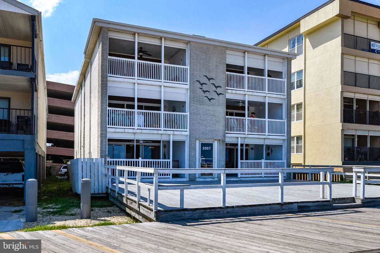 2007 Atlantic Avenue - Photo 1