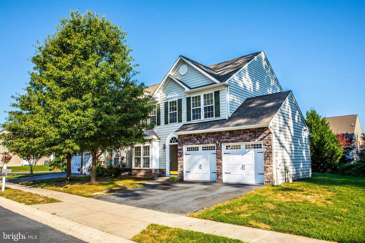 7 Beach Plum Drive - Photo 1