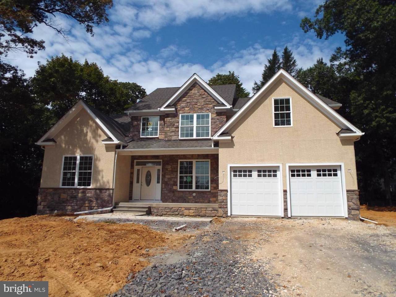 306 Prospect Avenue - Photo 1