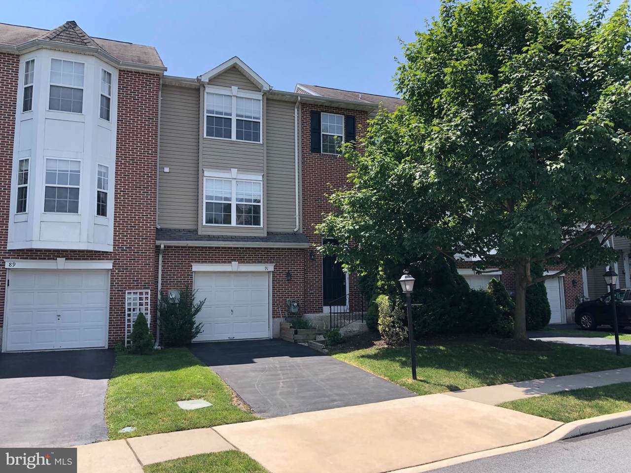 91 Hunt Club Drive - Photo 1