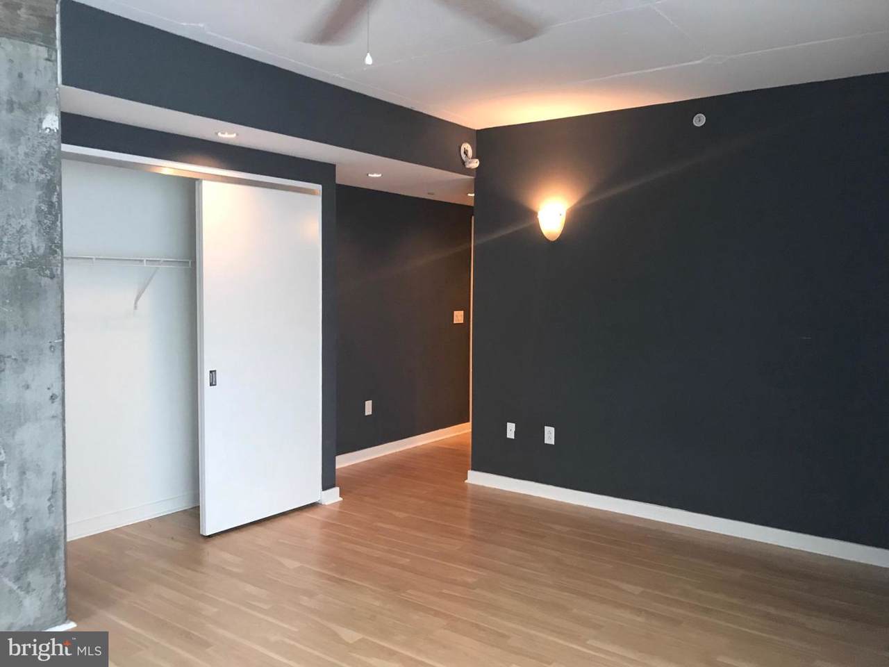 212 Brown Street - Photo 1